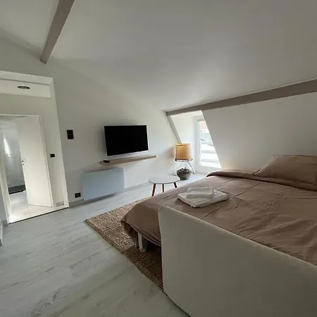 Nyaraló Maison/ Loft Familial A Étretat